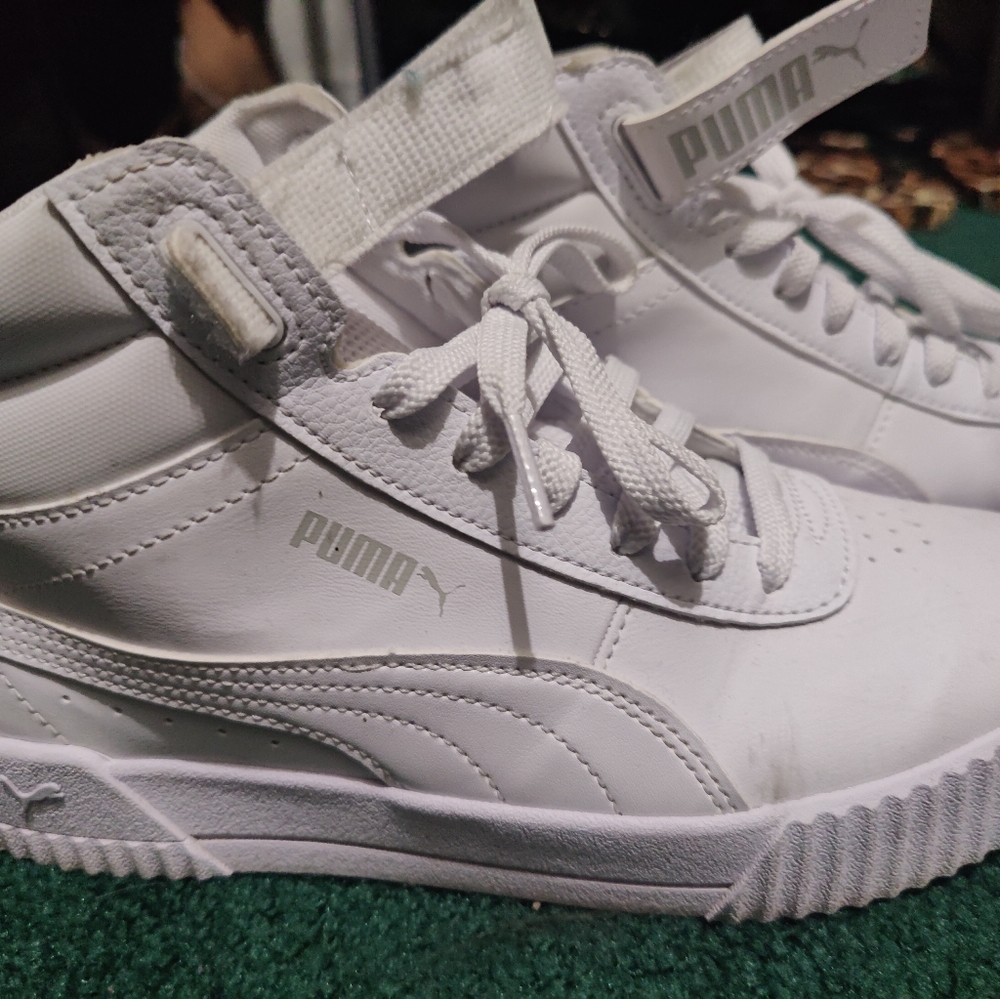 Carina Mid Puma shoes